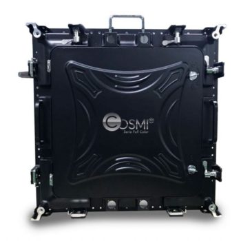 Une valise métallique pour vos écrans LED Full Color COSMI. Valises conçues spécialement pour vos écrans en fonctions de vos besoins.